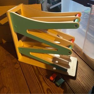 Lovevery Race & Chase Ramp (includes Cars)